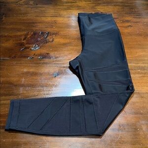 LULULEMON WUNDER UNDER HIGH-RISE TECH MESH LEGGINGS🖤